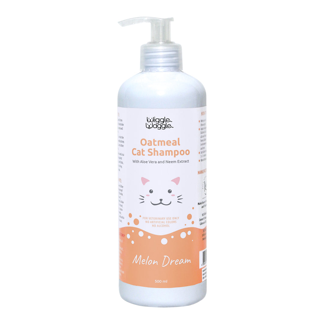 Wiggle Waggle Oatmeal Cat Shampoo  with Aloe Vera & Neem Extract