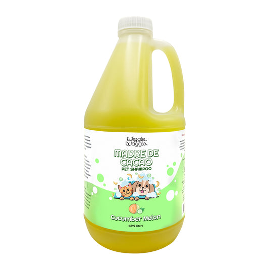 Wiggle Waggle Madre de Cacao Pet Shampoo Cucumber Melon (1/2gallon)